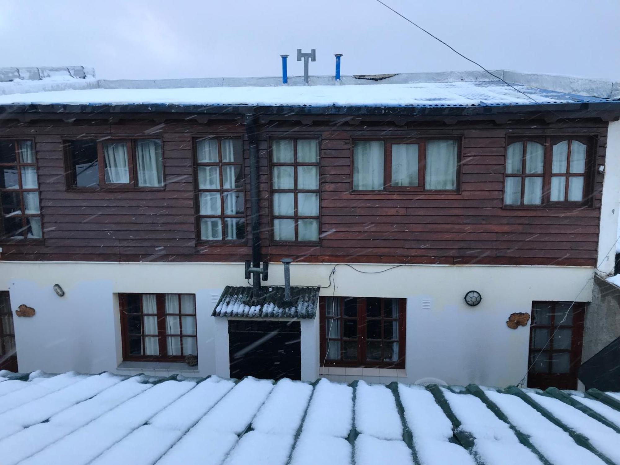 Departamentos Ahnen Appartement Ushuaia Buitenkant foto