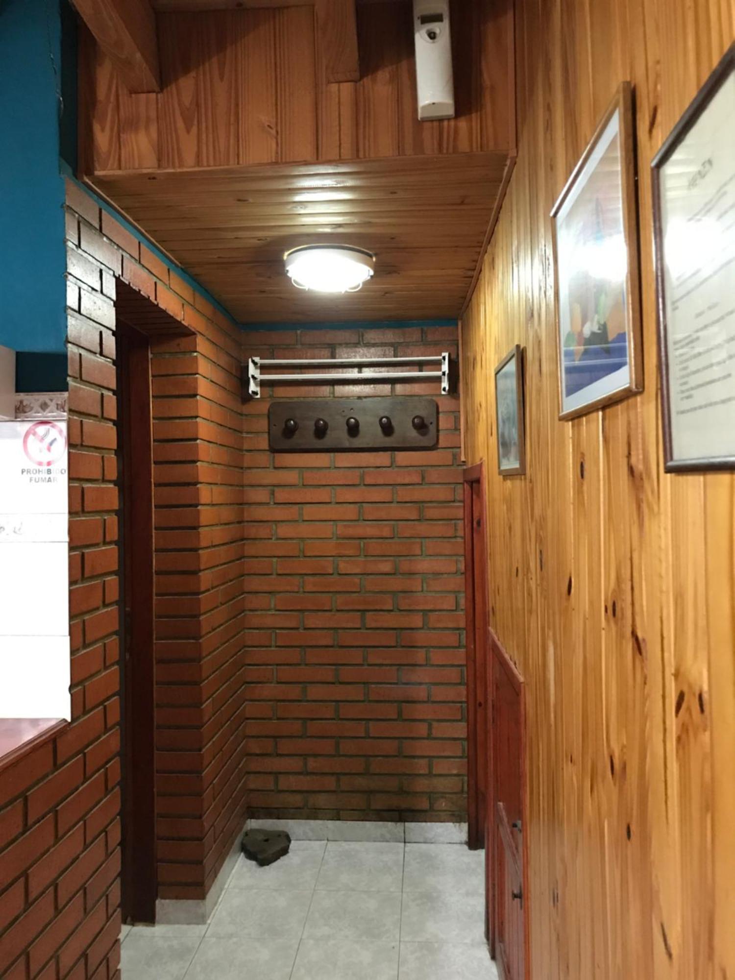 Departamentos Ahnen Appartement Ushuaia Buitenkant foto
